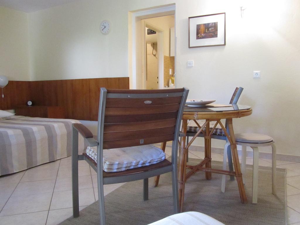 Apartment Petrovic Korčula Exteriör bild